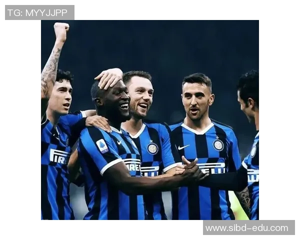 2014年国米与拉齐奥激战回顾球迷心中的经典对决再现辉煌时刻 2014年国米与拉齐奥激战回顾球迷心中的经典对决再现辉煌时刻